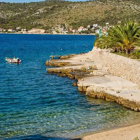 Appartamento Jure - Sea View *