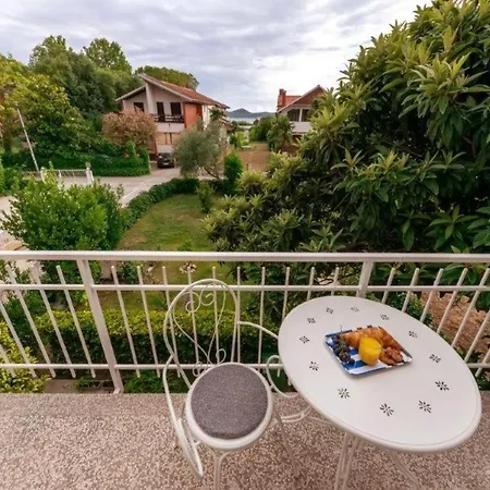 Appartamento Jure - Sea View Povlja (Brac)